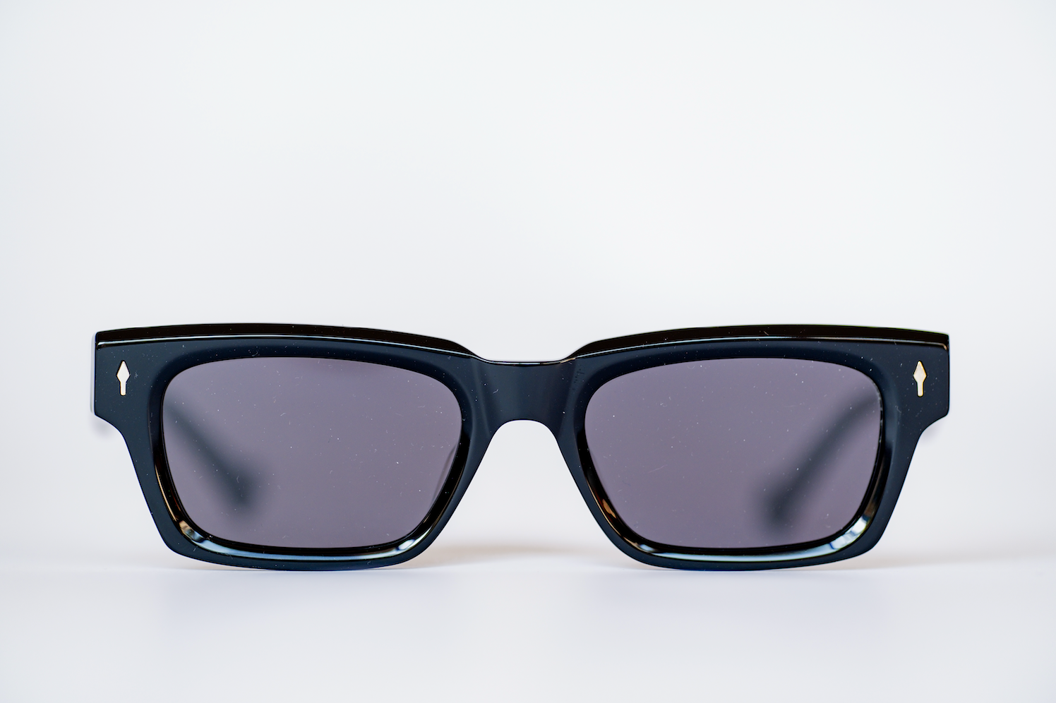 CURIOUS - Jet Black